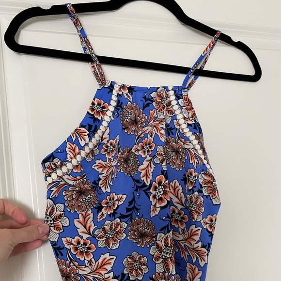 Dance & Marvel Floral Halter Top Size Small New without Tags - Picture 7 of 11